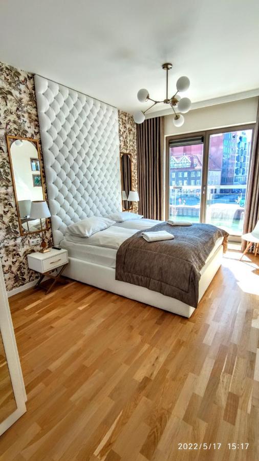 グダニスクApartament Amber Centrum Z Basenemアパートメント エクステリア 写真