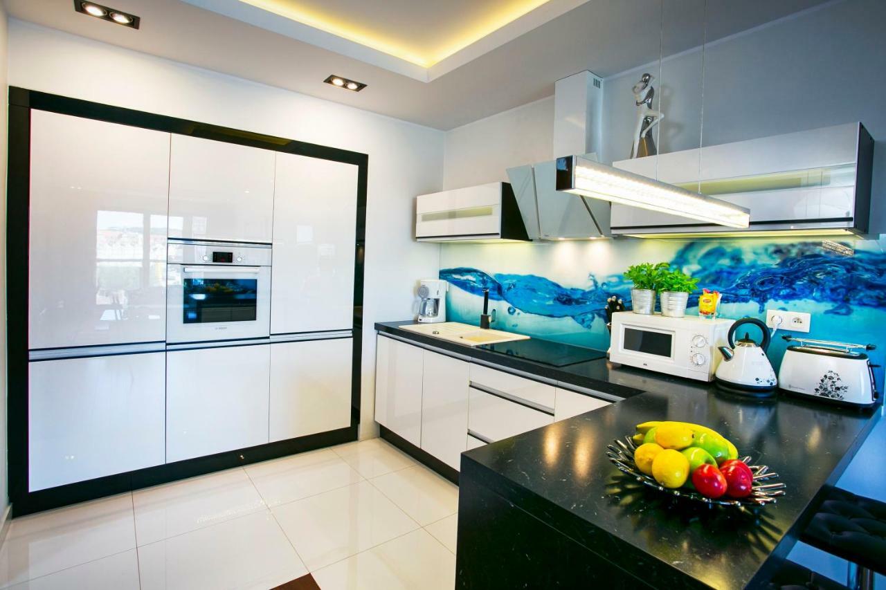 グダニスクApartament Amber Centrum Z Basenemアパートメント エクステリア 写真